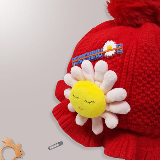 StarAndDaisy Kids Woolen Cap (Upto 4 years kids – Red) - Image 4