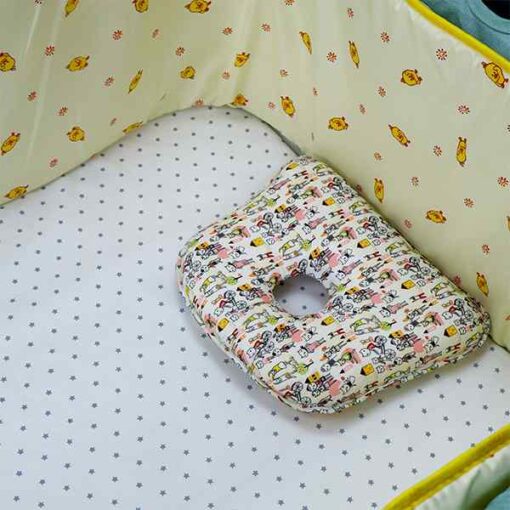 StarAndDaisy Memory Foam Baby Head Shaping Pillow for Preventing Flat Head Syndrome, 0+ Years, 26 cm X 21 cm X 4 cm (Bambi & Friends) - Multicolor - Image 5