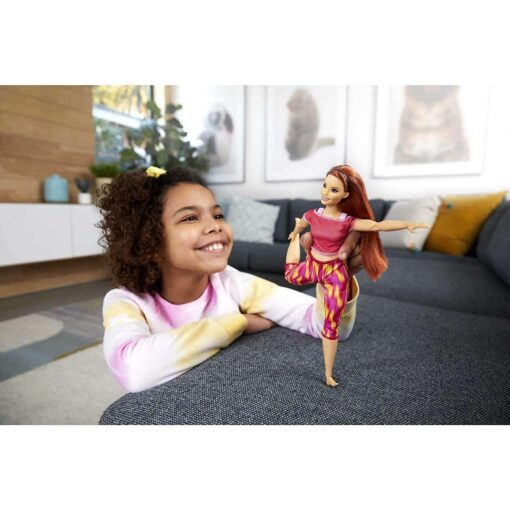 Barbie Made To Move Doll GXF07 - Image 3