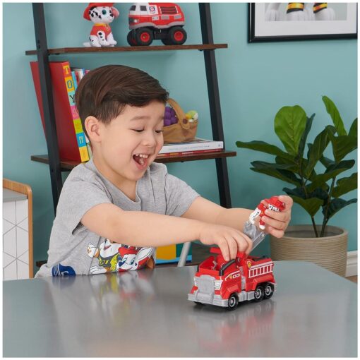 Paw Patrol, Marshall Deluxe Movie Transforming Fire Truck Toy Car with Collectible Action Figure, Kids Toys for Ages 3 and up, Multicolor - Image 5